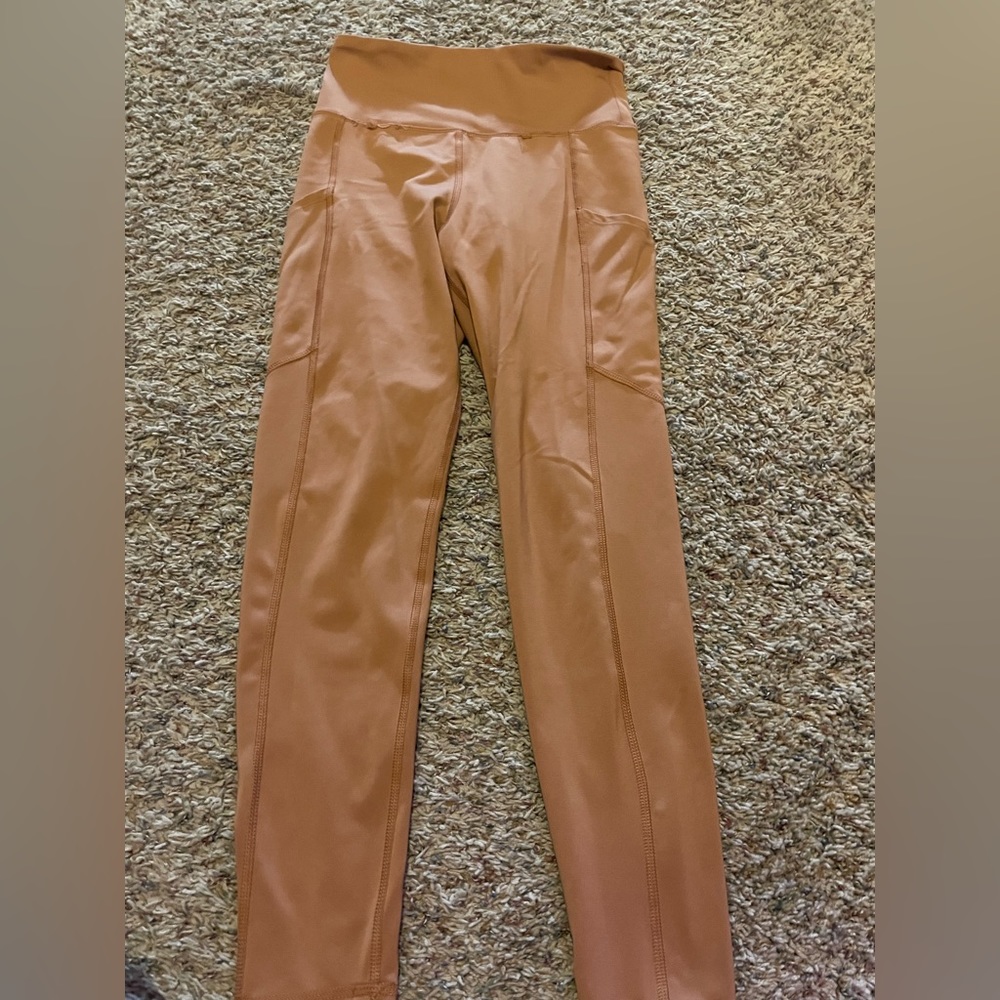 everything pocket leggings